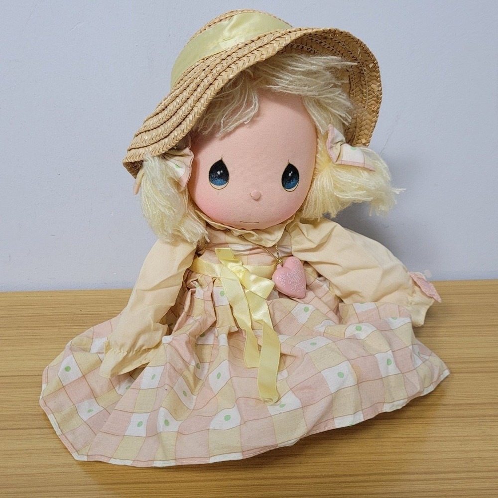 1985 Precious‎ Moments Last Forever Applause Dallie Doll 14" Heart Locket #4578